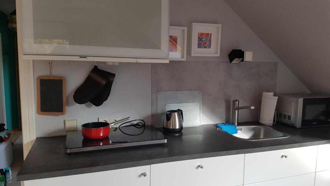 Nettes Appartment In Langenhagen Hanóver Exterior foto