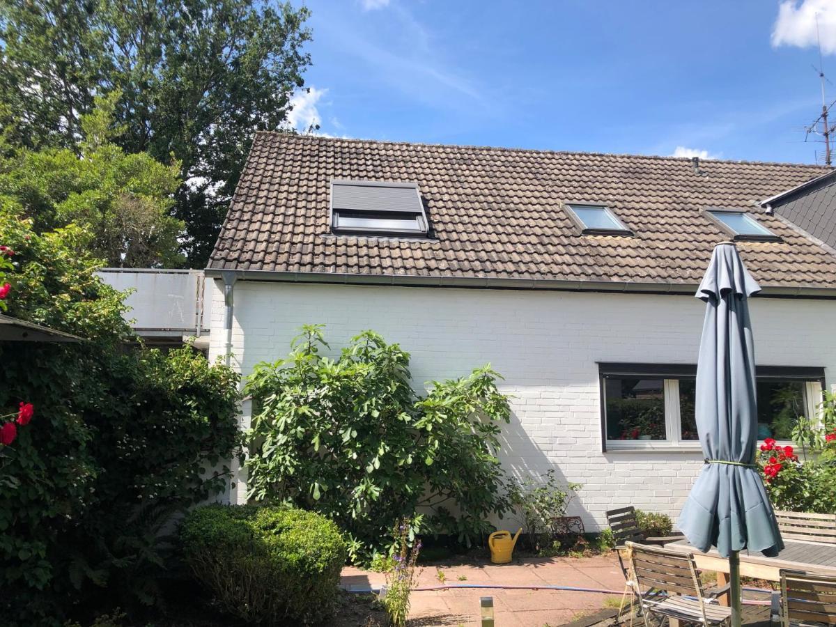 Nettes Appartment In Langenhagen Hanóver Exterior foto